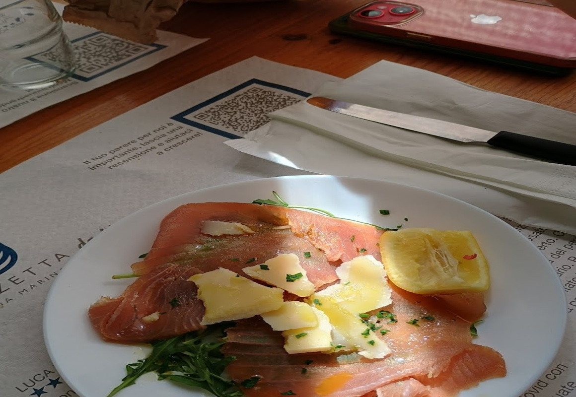 Carpaccio di tonno affumicato 7,00