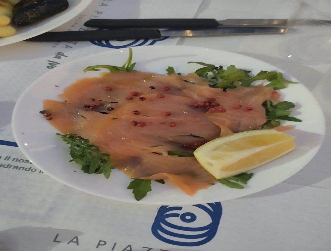 Carpaccio di salmone affumicato 7,00